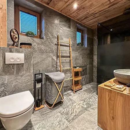Grandview Collection Luxus-wohnung In By Interhome カプルーン